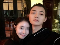 娱乐圈吃瓜壁纸动态下载,揭秘明星幕后生活瞬间