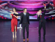 娱乐界最佳吃瓜达人,她如何成为娱乐圈风向标